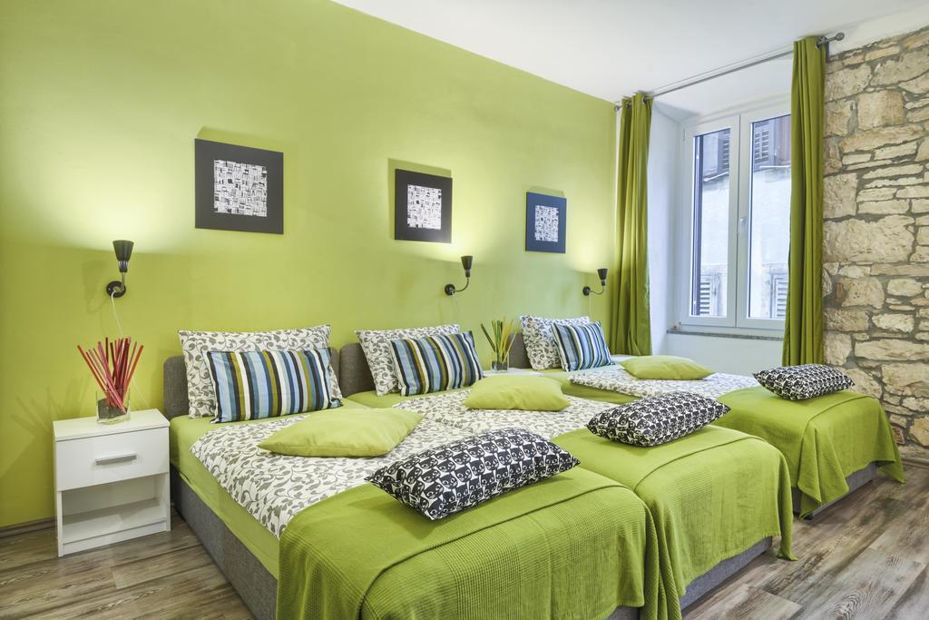 Top Center Rooms & Studio PUY 외부 사진