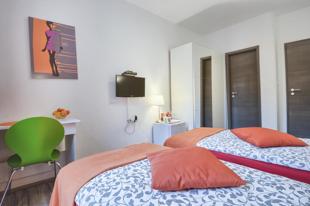 Top Center Rooms & Studio PUY 외부 사진