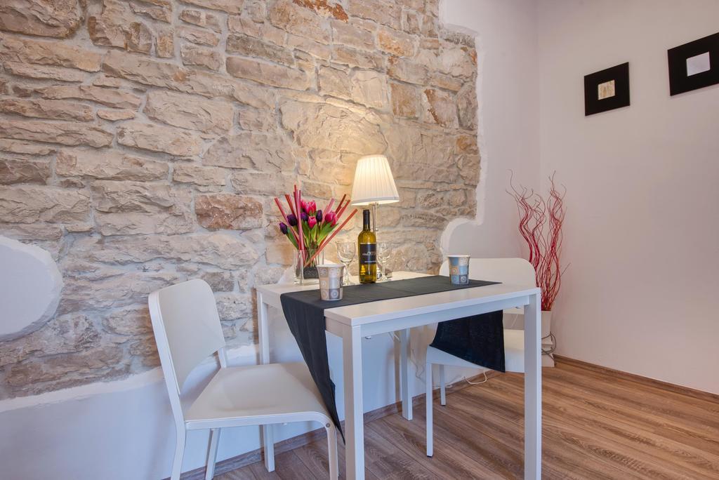 Top Center Rooms & Studio PUY 외부 사진