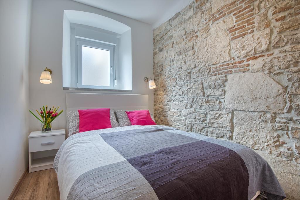 Top Center Rooms & Studio PUY 외부 사진